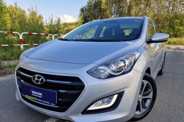 1.6 benzyna *Serwis ASO *Kamera * Navi* Led*  Klima